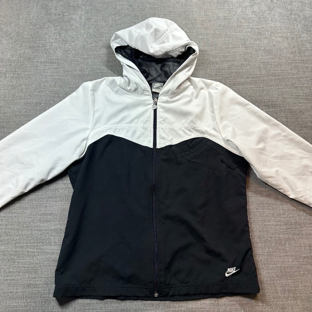 Nike Windbreaker Jacket Girls Medium Black White Windrunner Hooded